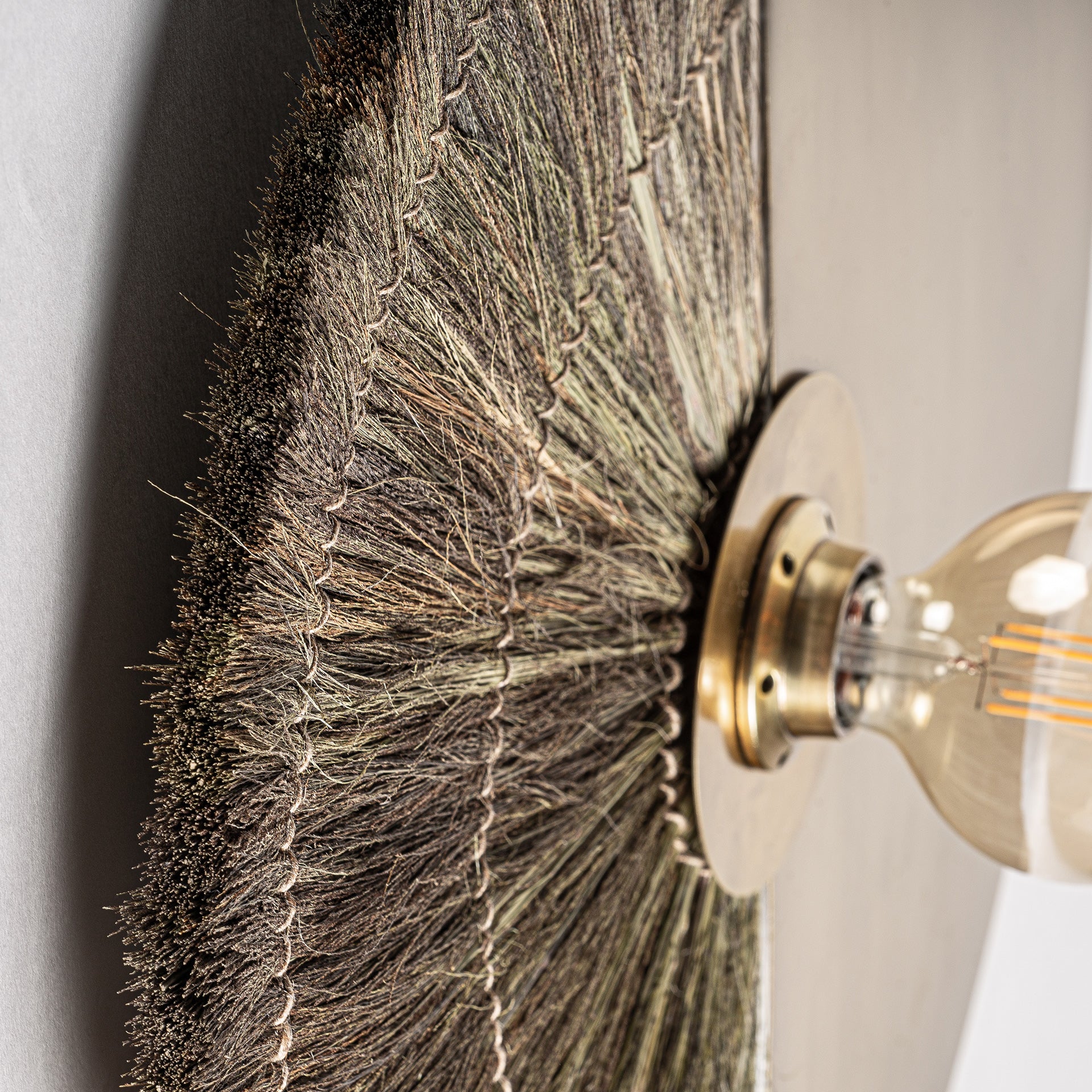 HELKIE WALL LAMP